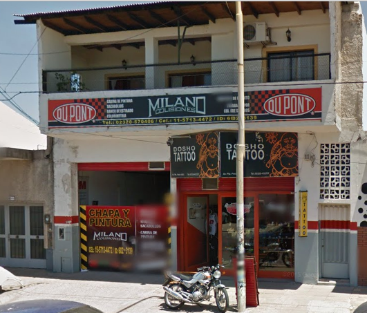 Frente del local de Dosho Tattoo Supply en San Miguel